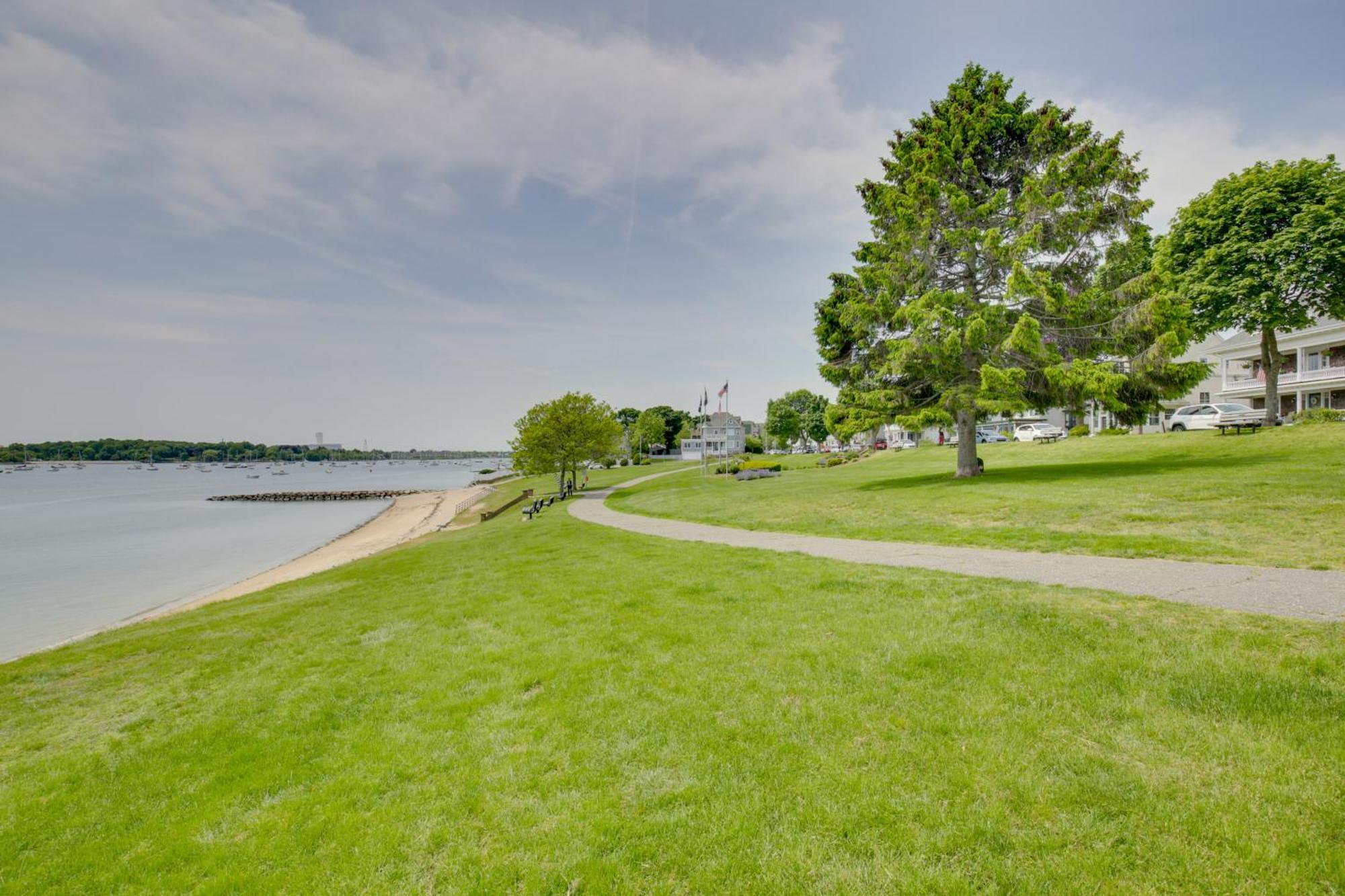 Quaint Beverly Townhome Walk To Beach And Downtown! מראה חיצוני תמונה